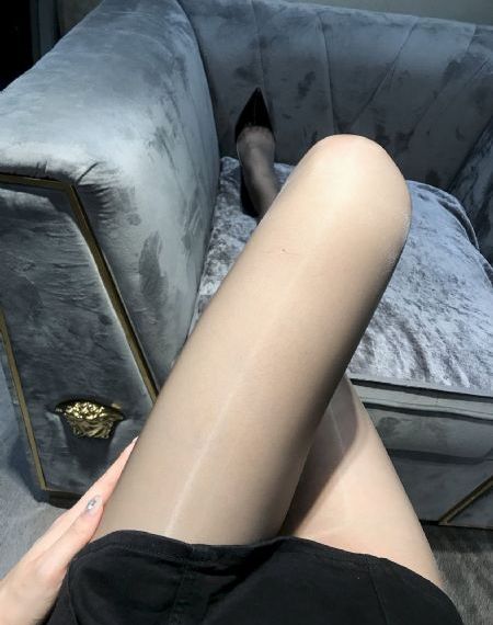 九九自拍偷拍_超清完整在线观看