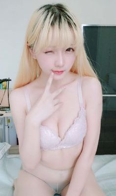 国产三级香港三级人妇_4K视频大全