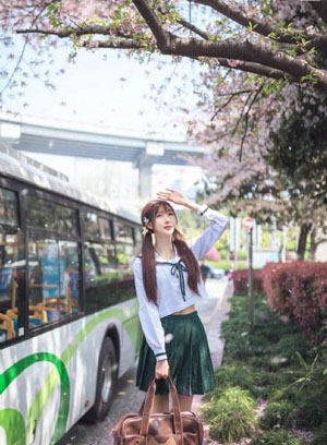 怡春院成人_DVD在线播放