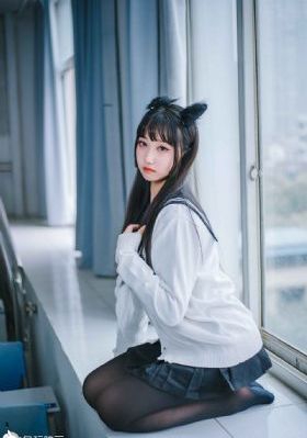 av丝袜女郎制服中文字幕_BD国语免费观看超清