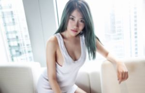 无码人妻一区二区三区AV水池里_超清免费观看电视剧
