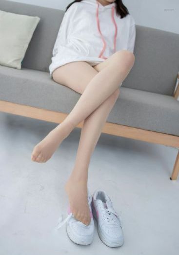 中文无码肉感爆乳在线观看视频_1080完整视频观看