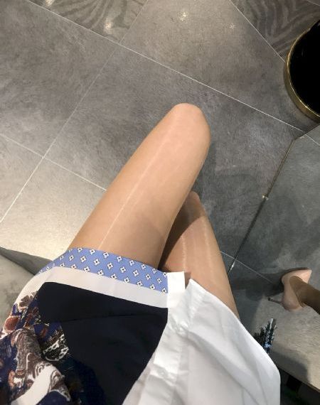 亚洲av一区二区三区四区_全集无删减版高清免费观看