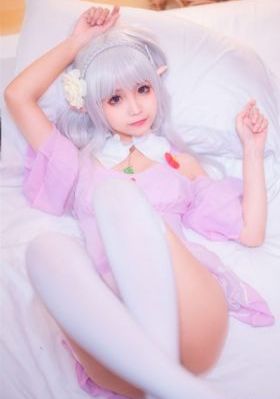 成人免费av一区二区三区_DVD电影在线观看